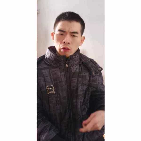 33岁岁四川单身帅哥 - 六盘水吉缘网