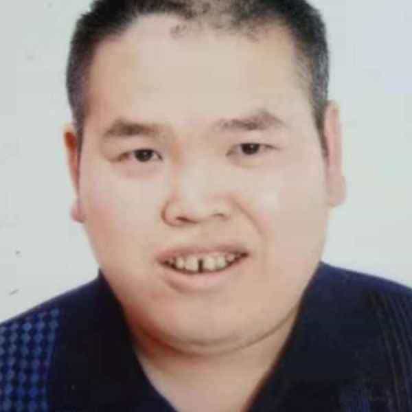 35岁岁广西单身帅哥 - 六盘水吉缘网