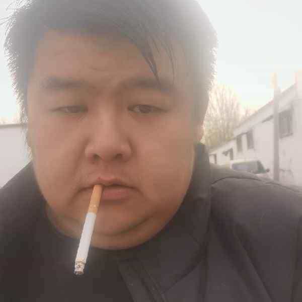 35岁岁山东单身帅哥 - 六盘水吉缘网