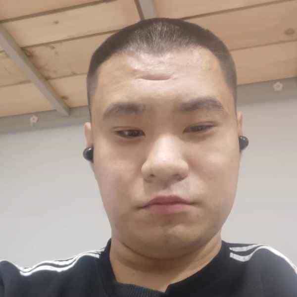 25岁岁山东单身帅哥 - 六盘水吉缘网