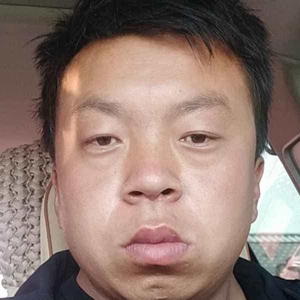 32岁岁内蒙古单身帅哥 - 六盘水吉缘网