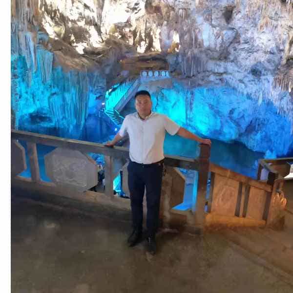 35岁岁云南单身帅哥 - 六盘水吉缘网