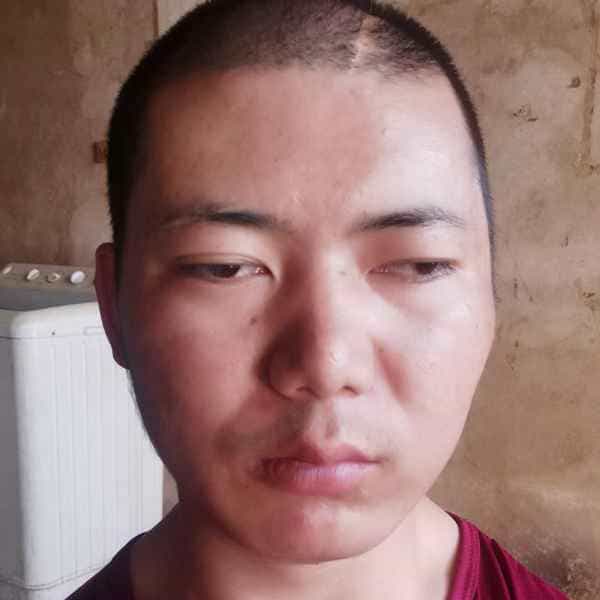 35岁岁云南单身帅哥 - 六盘水吉缘网