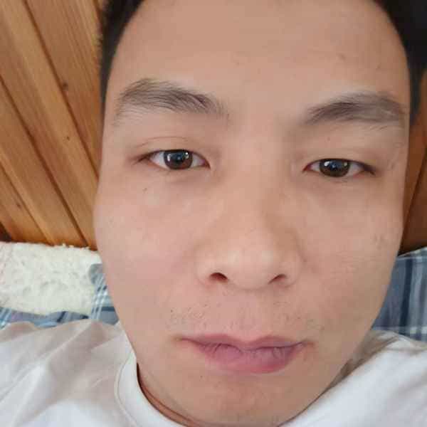 41岁岁广西单身帅哥 - 六盘水吉缘网