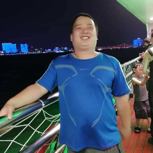 31岁岁湖北单身帅哥 - 六盘水吉缘网