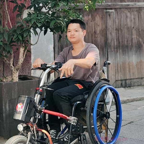 33岁岁湖北单身帅哥 - 六盘水吉缘网